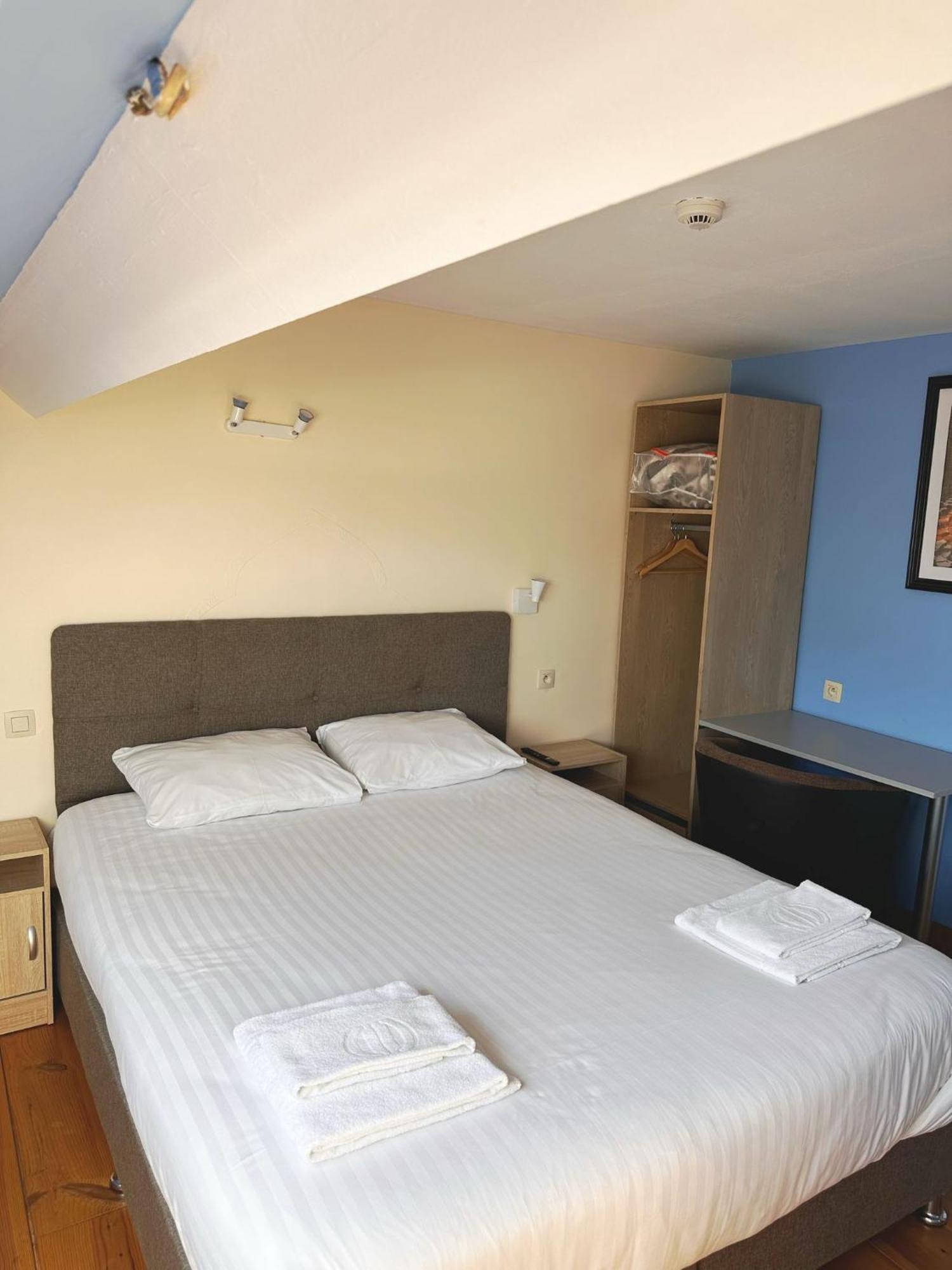 At-Pacific-Hotel Wavre Zewnętrze zdjęcie