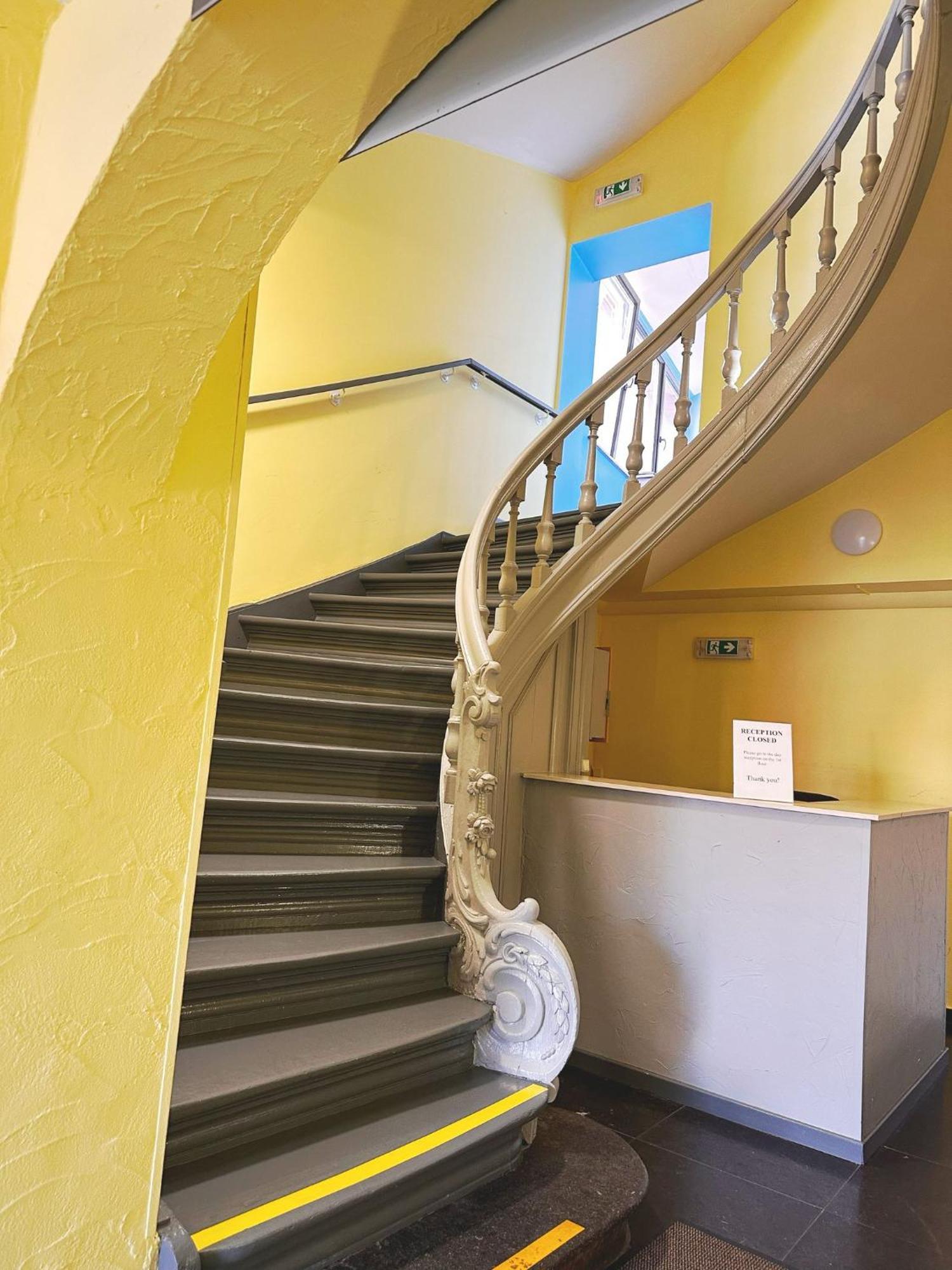 At-Pacific-Hotel Wavre Zewnętrze zdjęcie